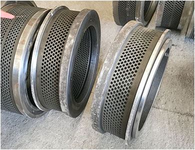Alloy steel ring die for horizontal type ring die wood pellet 1 Alloy steel ring die for horizontal type ring die wood pellet 1