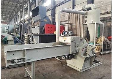 Broyeur à marteaux en bois industriel