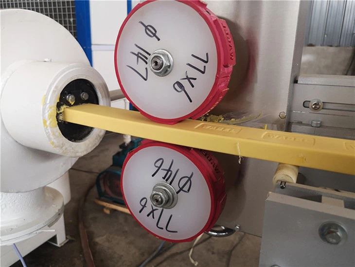 Équipement de fabrication de savon