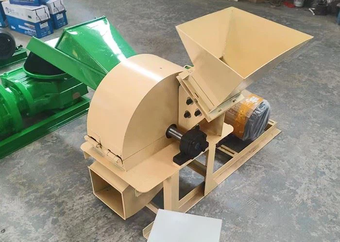 Wood Sawdust Making Machine